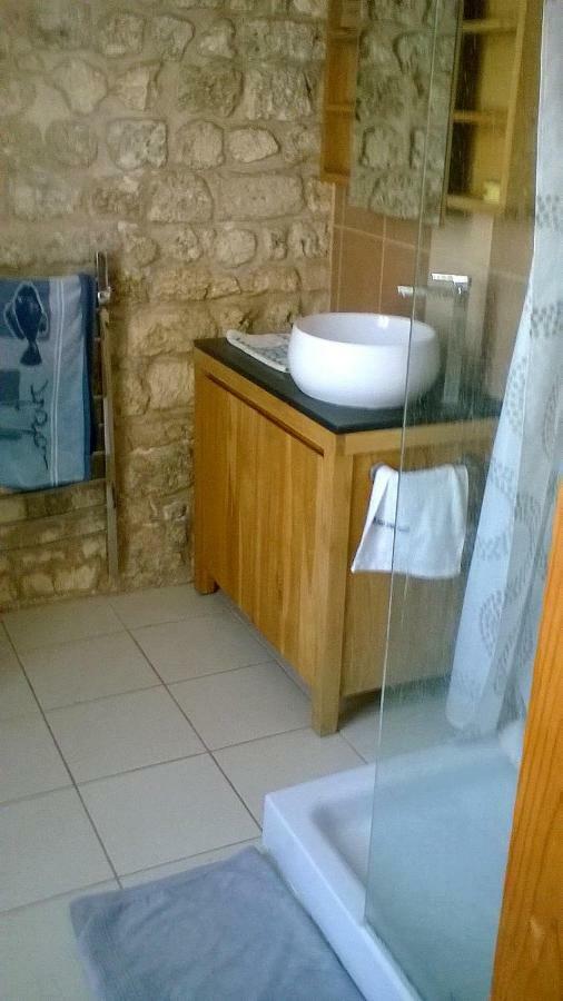 La Maison De L'Aubepin Saint-Savinien エクステリア 写真